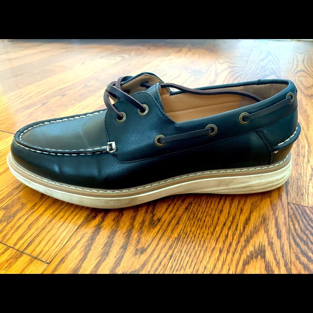 Nautica Mens boat shoe